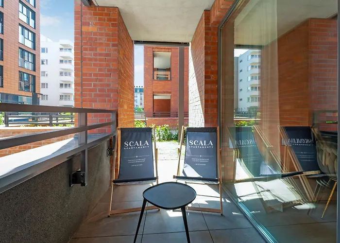 Premiem Cube In Center By Lion *